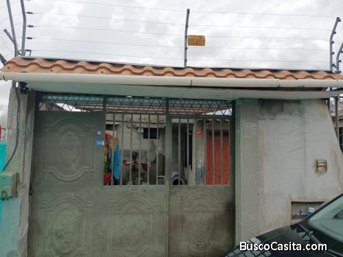 Venta de Casa en Calderón - Marianitas 4000