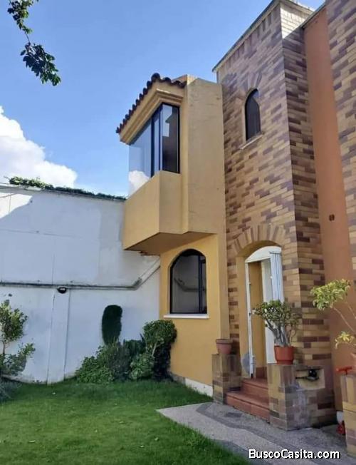 RENTO CASA CONJUNTO PRIVADO TRES DORMITORIOS SECTOR EL CONDADO