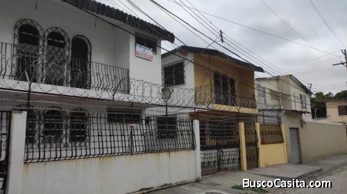 En venta dos casas en Guayaquil Cdla Naval Norte