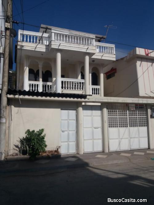 SE VENDE CASA RENTERA EN BELLAVISTA