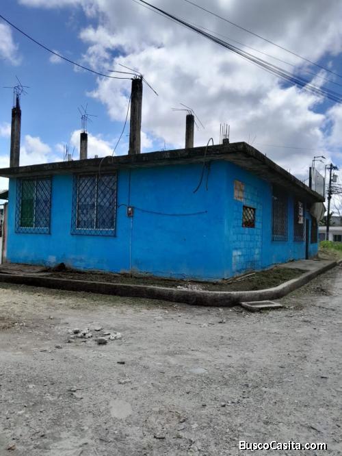 Casa Esquinera de Losa en Venta en la Urbanización Sueño de Bolívar