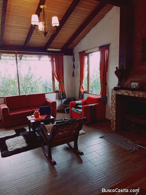 Hermosa casa de campo con terreno en las faldas del Imbabura