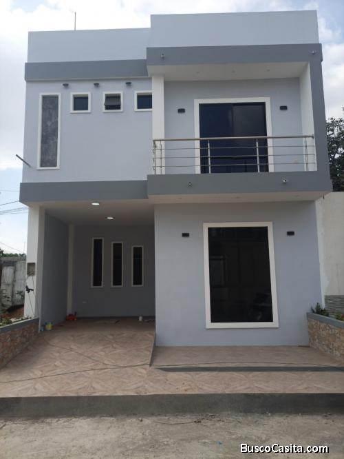 Casa de 2 Pisos, 3 Dormitorios con Terraza + Terreno en Milagro