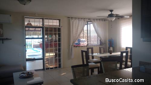 VENDO PROPIEDAD FRENTE AL MAR