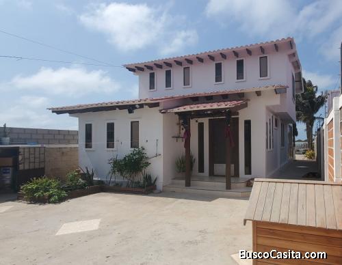 VENDO PROPIEDAD FRENTE AL MAR