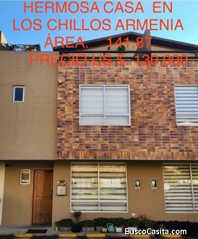 EN LA ARMENIA VALLE DE LOS CHILLOS SE VENDE FLAMANTE Y AMPLIA CASA