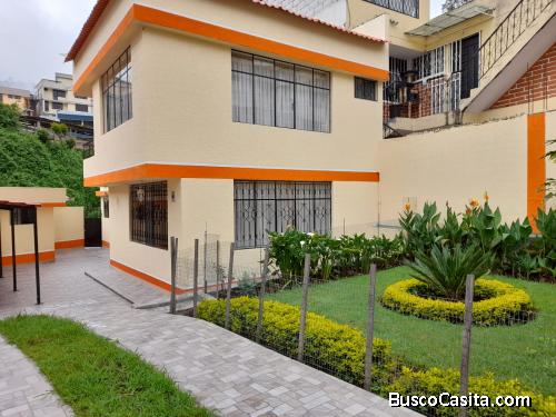 Amplia casa familiar cerca del centro de Quito