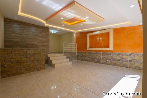  Goldman propiedades vende, Casa en Carapungo de 226m2