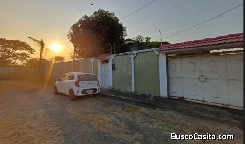 Casa en Venta Cdla La Gloria Km 10.5 via Samborondón