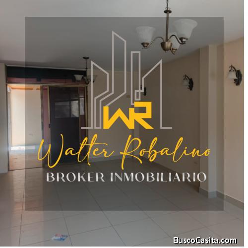 Vendo casa en Urb Castilla 