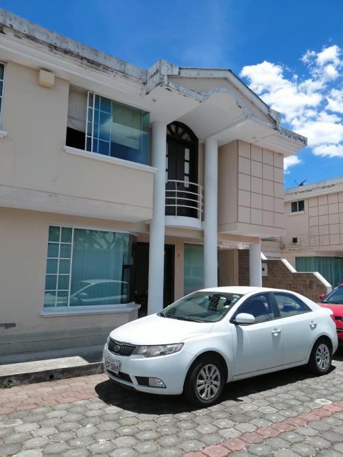 Vendo casa en Conjunto, San José del Valle, 4 alcobas, estudio, cascada, 2 garages