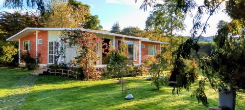 CHILLOS, la Merced, vendo quinta, con 1822m2 de terreno y 2 casas de 75m2 y 150m2