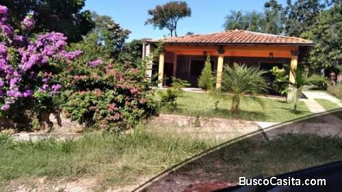 Vendo hermosa y confortable casa a minutos de asuncion