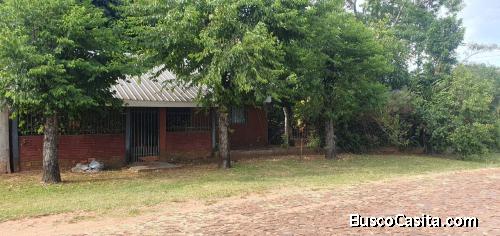 Dueño Directo Casa En Excelente Ubicación En General Artigas $30,000 Usd Negociable