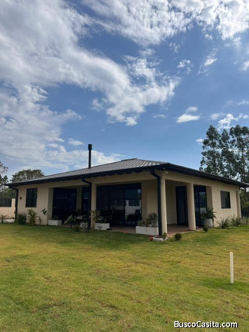 Casa moderna y exclusiva en condominio El Faro Resort — diseño europeo y máxima calidad