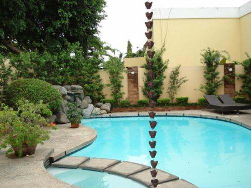 Vendo Casa en Arroyo Hondo Viejo con 595 metros de const. y 1,000 de solar.
