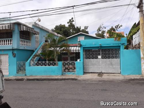 Se vende casa en la romana 