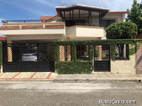 Casa de 281 mts en zona residencial exclusiva de San Cristóbal