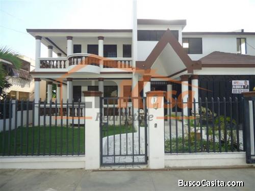 Casa en Venta en la Flor de Gurabo Santiago EPC-101