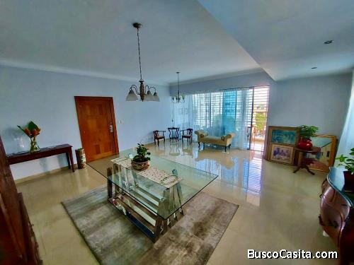 Apartamento en Evaristo Morales