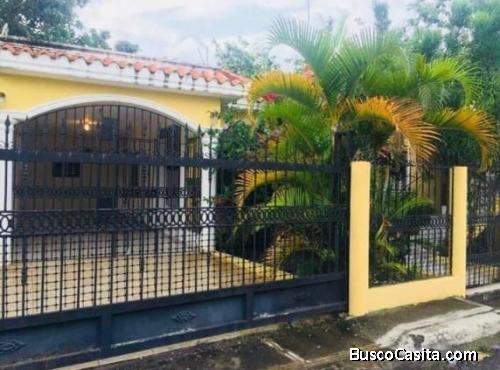 CASA ECONOMICA DE VENTA EN BONAO