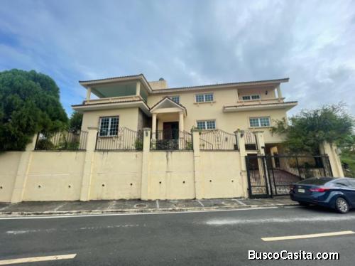 Casa en Venta en ARROYO HONDO