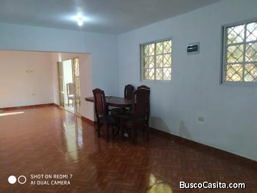 VENDO VILLA DE OPORTUNIDAD EN SAN CRISTOBAL, EN EL SECTOR VILLA ESPLENDOR