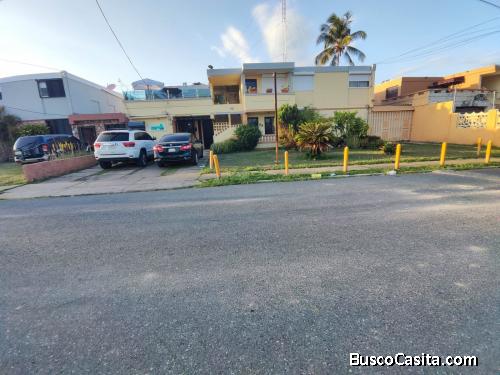 BUENA INVERSION: Casa 2do. NIVEL (Vista al Mar) + LOCAL + SOLAR EN LA CALLE DE ATRÁS, invi