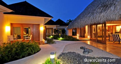 Se Vende Golf Villa Con Vista Al Mar En Cap Cana 5 Hab