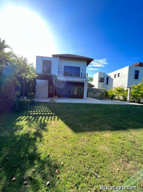 Estupenda Villa En Venta En Juan Dolio 