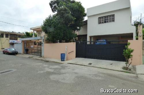Vendo Casa De 4 Habitaciones Y Patio En Las Praderas   