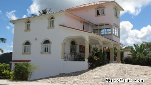 Casa En Venta Ubicada En Las Terrenas