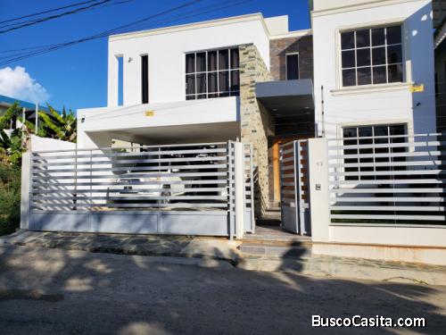 Venta De Casa Moderna En Pontezuela Tamboril ,rd; Idi: 138027