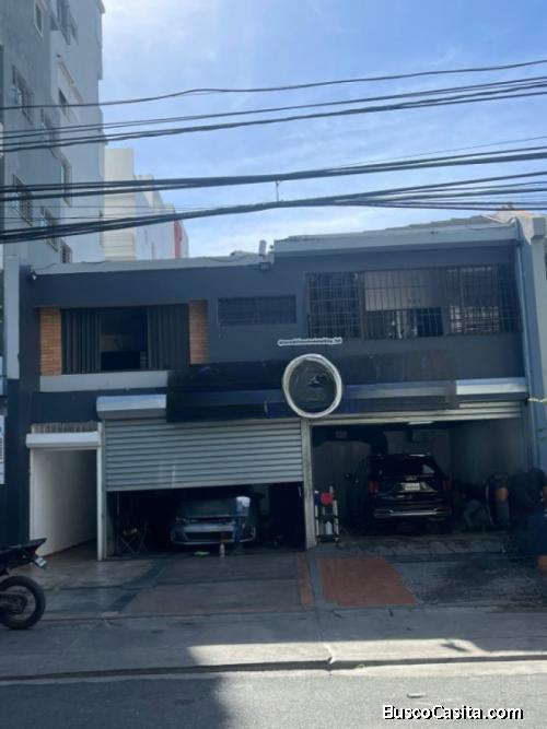 Casa Edificio uso Comercial en venta en Evaristo Morales 