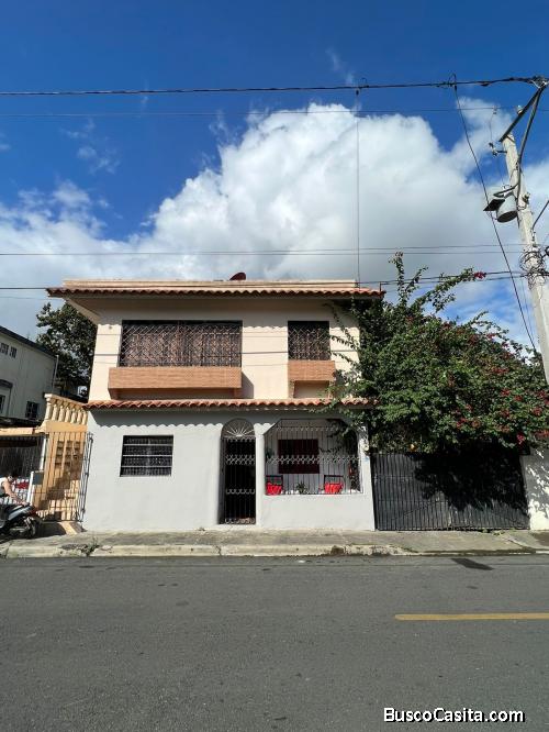 CASA DE VENTA EN BONAO