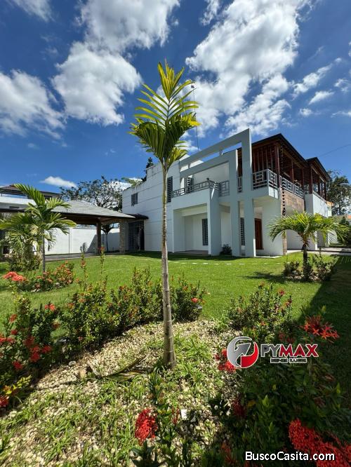 CASA DE VENTA EN BONAO