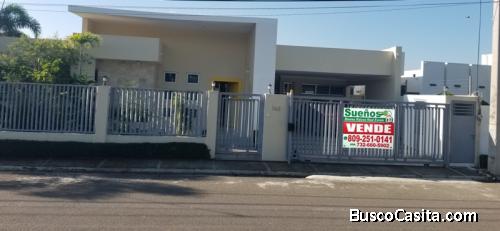 Casa de Venta 490 m2 con piscina en Gurabo, Santiago, Rep. Dom