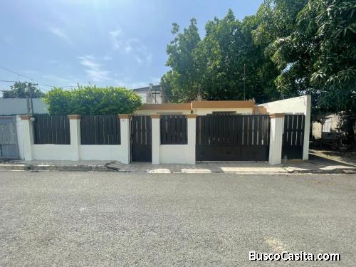 CASA ECONOMICA DE VENTA EN BONAO