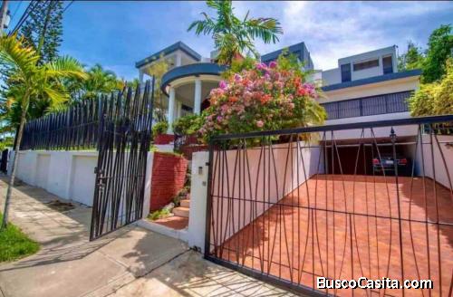 6206- VILLA EN CERRO HERMOSO, STGO. 