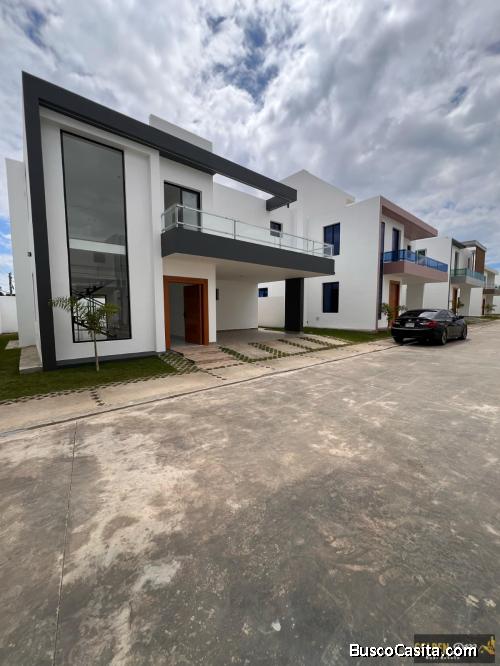 CASA DE VENTA EN LA ZONA SUR DE SANTIAGO