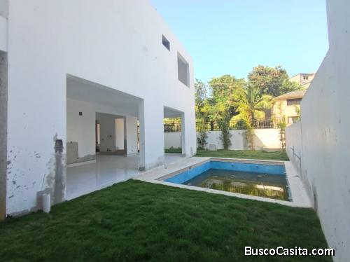 Vivienda de seis dormitorios 8 baños dos cocinas en República Dominicana Don Honorio Santo Domingo D