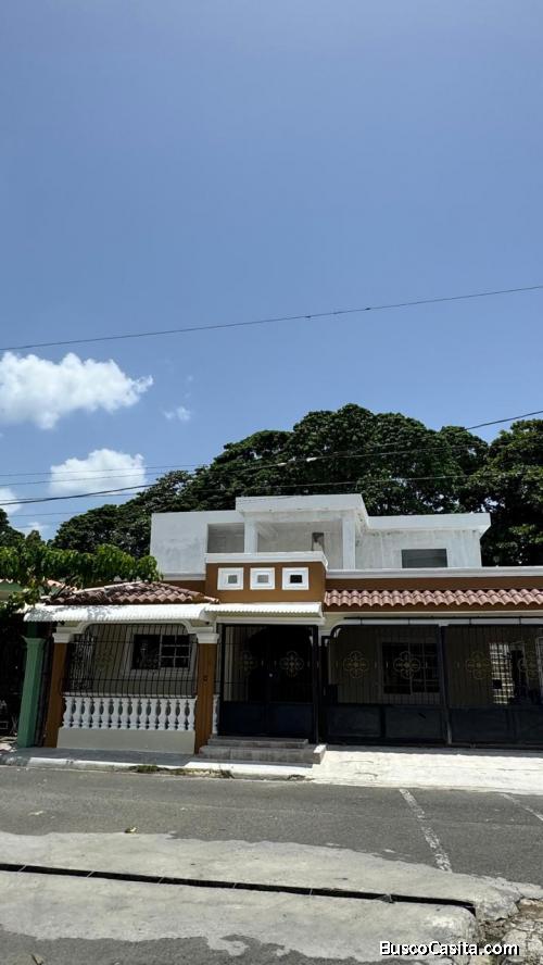 CASA DE OPORTUNIDAD EN BONAO