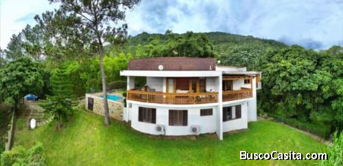VILLA CON HERMOSAS VISTAS DE VENTA EN JARABACOA