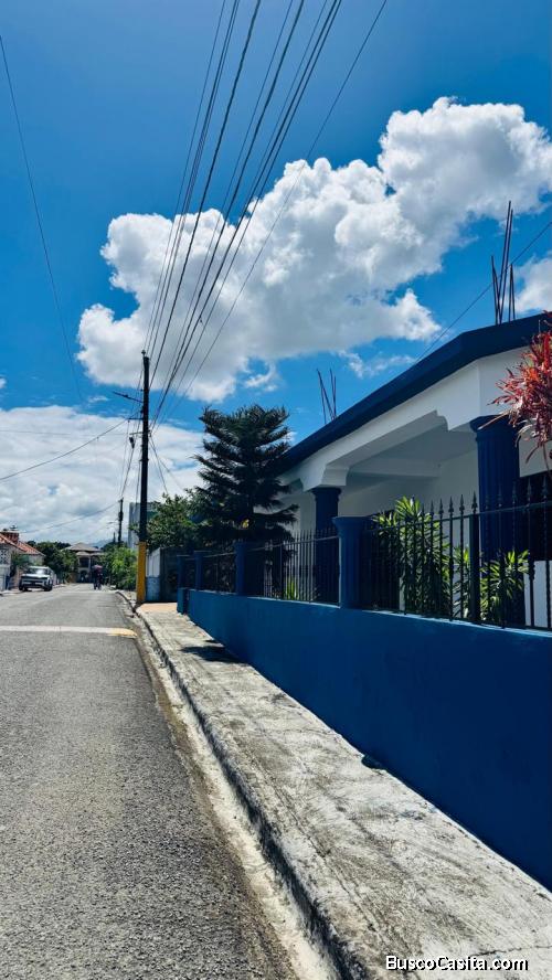 CASA DE VENTA EN BONAO